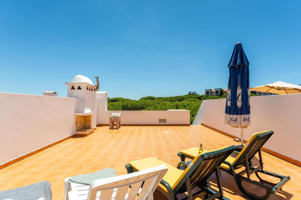 Pine Trees Penthouse Διαμέρισμα Olhos de Αgua Εξωτερικό φωτογραφία
