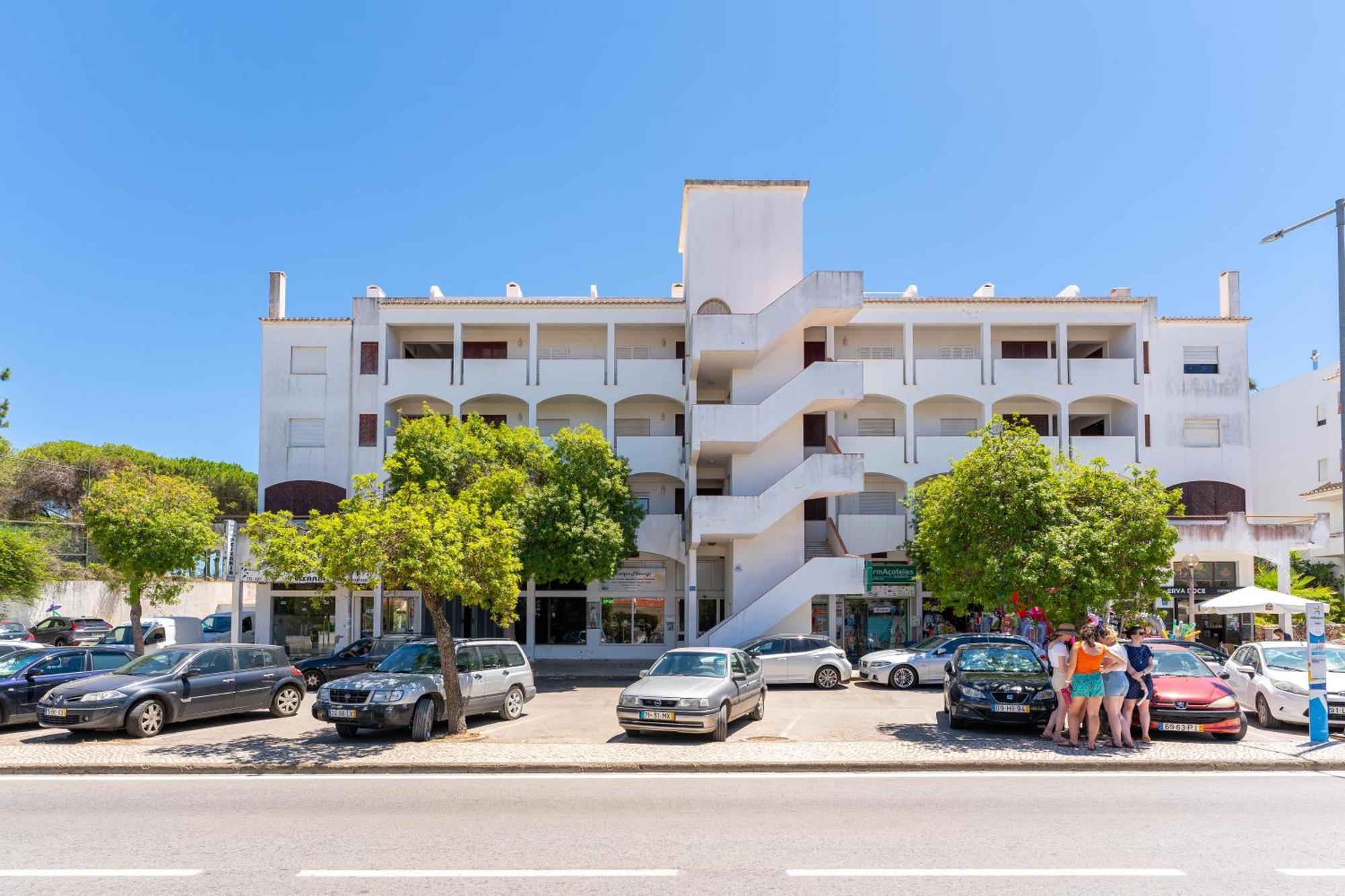 Pine Trees Penthouse Διαμέρισμα Olhos de Αgua Εξωτερικό φωτογραφία